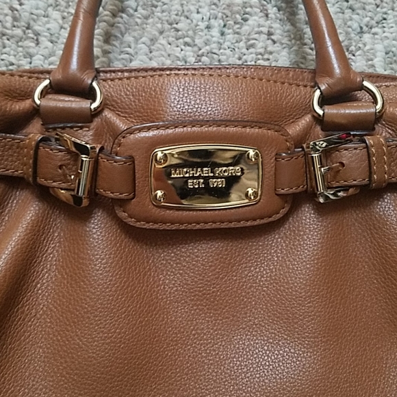 Michael Kors Large Hamilton Tote/Satchel - Picture 4 of 9